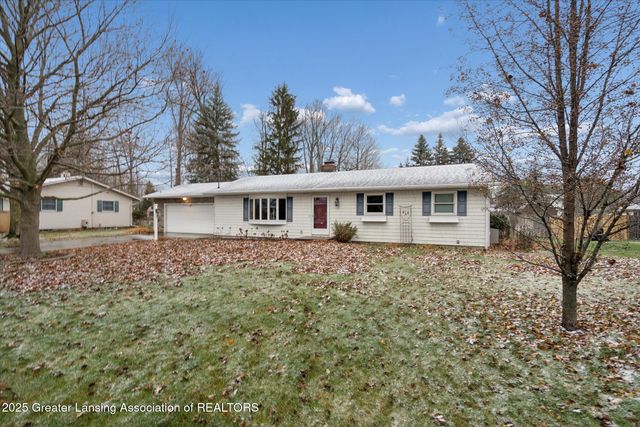 7373 E Saint Joe Highway, Grand Ledge, MI 48837