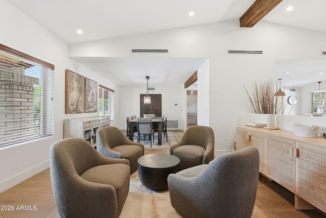 1550 E GREENTREE Drive, Tempe, AZ 85284