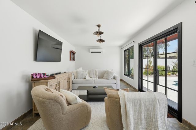 1550 E GREENTREE Drive, Tempe, AZ 85284