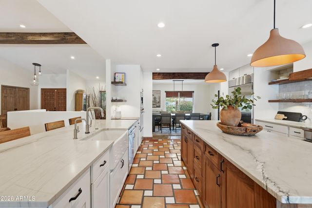 1550 E GREENTREE Drive, Tempe, AZ 85284