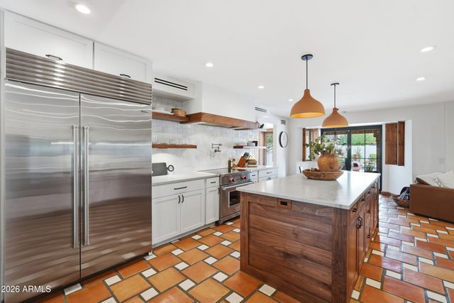 1550 E GREENTREE Drive, Tempe, AZ 85284