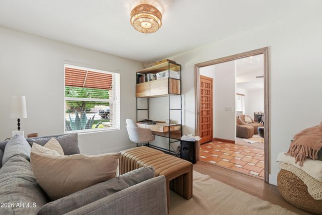 1550 E GREENTREE Drive, Tempe, AZ 85284