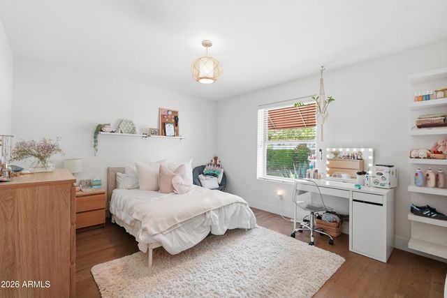 1550 E GREENTREE Drive, Tempe, AZ 85284