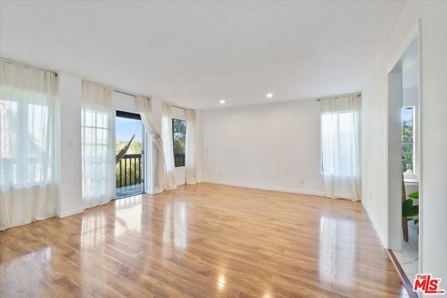 4912 Llano Drive, Los Angeles, CA 91364
