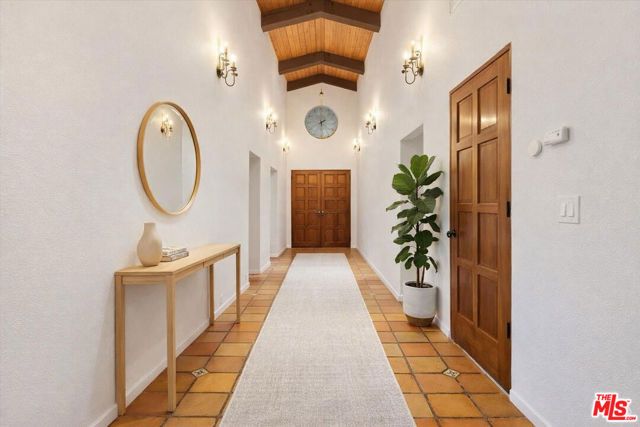 4912 Llano Drive, Los Angeles, CA 91364