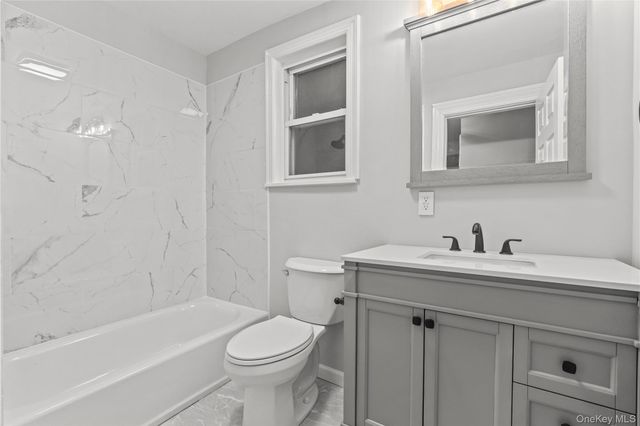 350 Commerce Street, Hawthorne, NY 10532