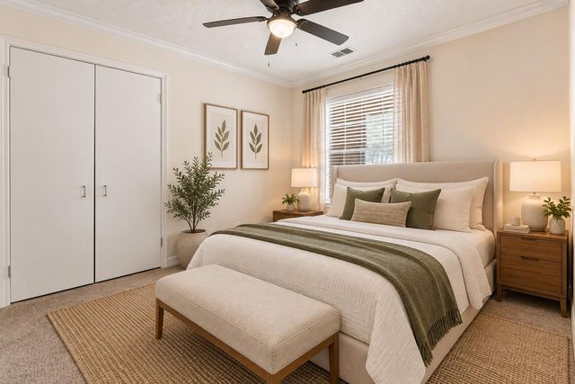 11430 Weathering Oaks Drive, Houston, TX 77066