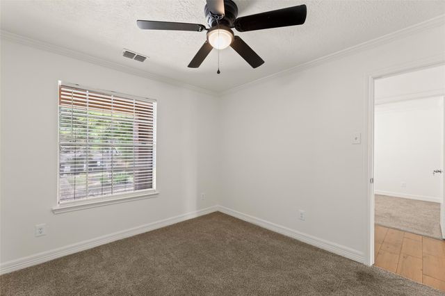 11430 Weathering Oaks Drive, Houston, TX 77066