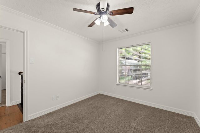 11430 Weathering Oaks Drive, Houston, TX 77066