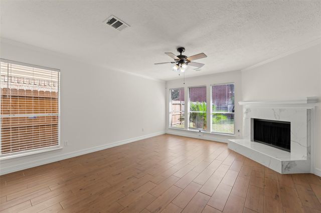 11430 Weathering Oaks Drive, Houston, TX 77066