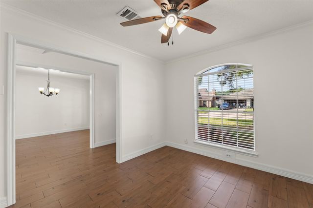 11430 Weathering Oaks Drive, Houston, TX 77066