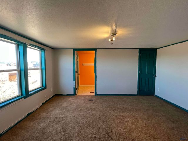 12783 E CASCADE MOUNTAIN RD, Hot Springs, SD 57747