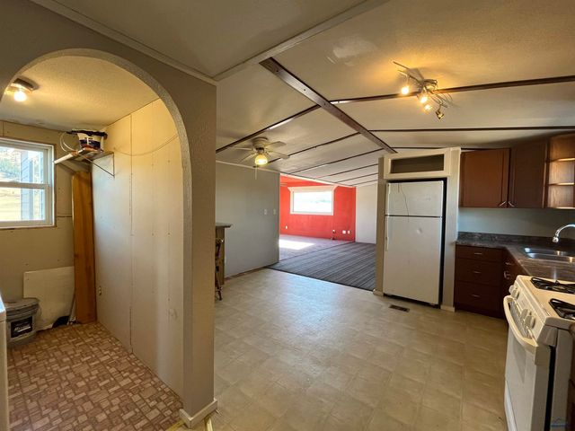 12783 E CASCADE MOUNTAIN RD, Hot Springs, SD 57747