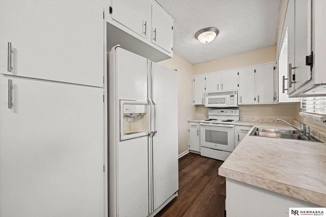 1217 N Somers Avenue, Fremont, NE 68025