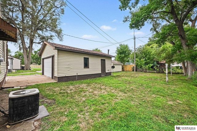 1217 N Somers Avenue, Fremont, NE 68025