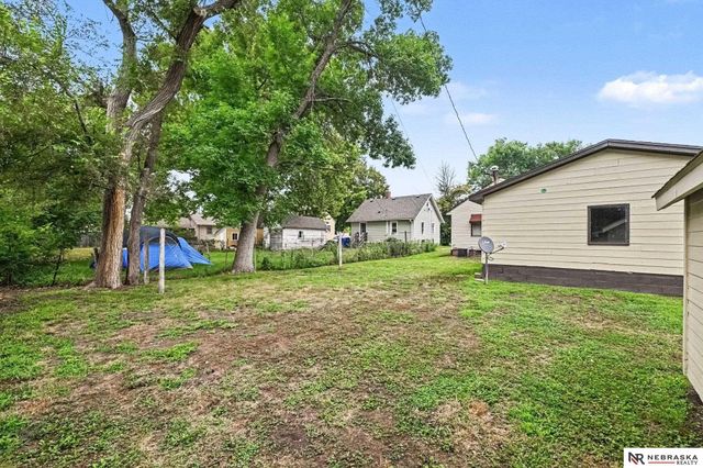1217 N Somers Avenue, Fremont, NE 68025