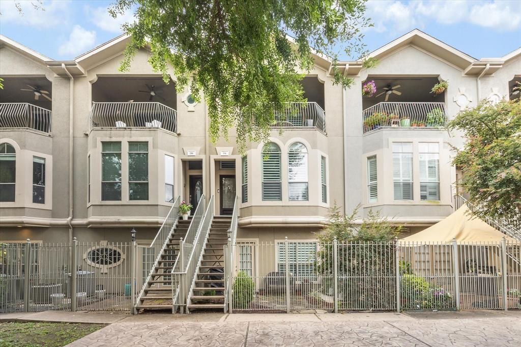 114 Detering Street, Houston, TX 77007