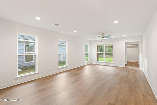 225 Camerons Cove Drive, Carencro, LA 70520