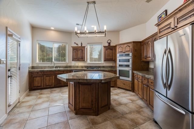 13206 Moondance Place NE, Albuquerque, NM 87111