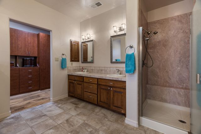 13206 Moondance Place NE, Albuquerque, NM 87111