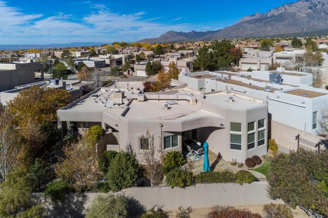 13206 Moondance Place NE, Albuquerque, NM 87111