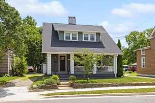 3227 Columbus Street, Grove City, OH 43123
