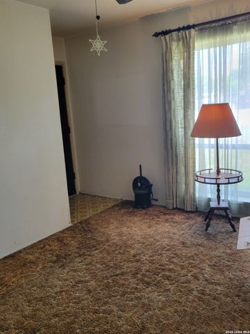 4202 AVENIDA PRIMA ST, San Antonio, TX 78233