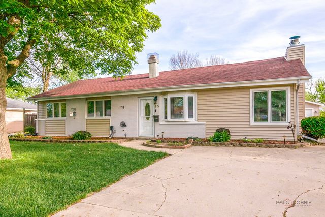 85 Kingman Lane, Hoffman Estates, IL 60169