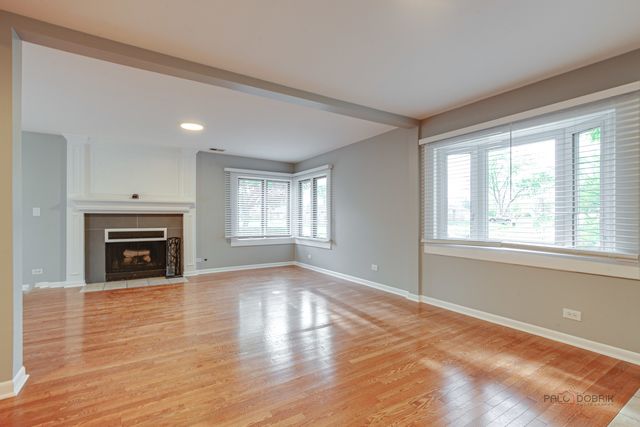 85 Kingman Lane, Hoffman Estates, IL 60169