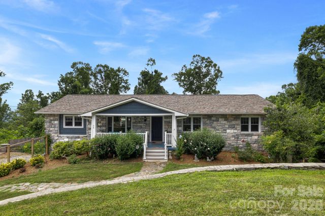 26 Crestwood Drive, Arden, NC 28704