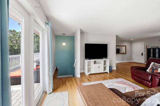 26 Crestwood Drive, Arden, NC 28704
