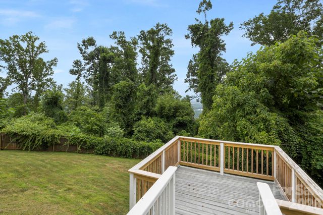 26 Crestwood Drive, Arden, NC 28704