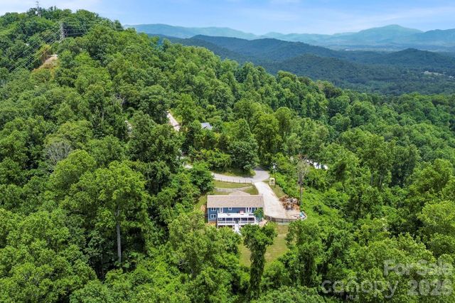 26 Crestwood Drive, Arden, NC 28704