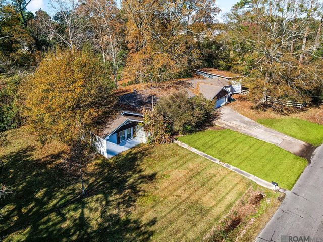 5034 Floynell Dr, Baton Rouge, LA 70809