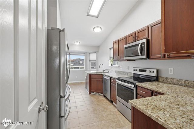 5720 Kenai Fjords Loop, Anchorage, AK 99502