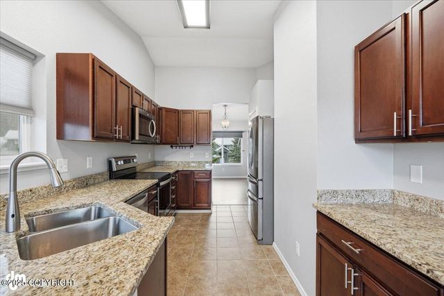 5720 Kenai Fjords Loop, Anchorage, AK 99502