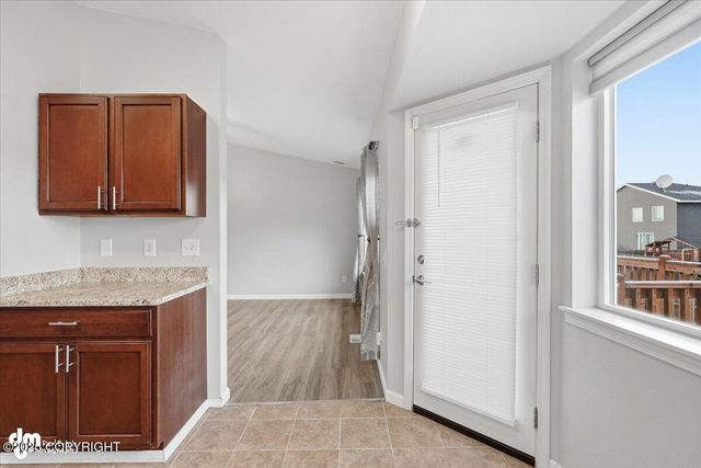 5720 Kenai Fjords Loop, Anchorage, AK 99502