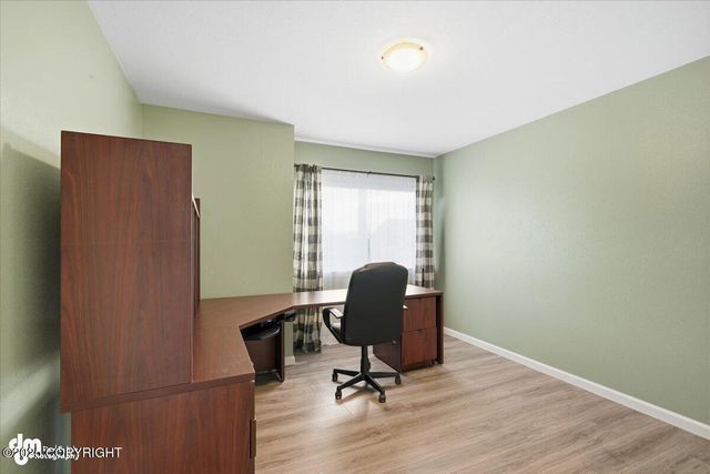 5720 Kenai Fjords Loop, Anchorage, AK 99502