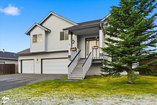 5720 Kenai Fjords Loop, Anchorage, AK 99502