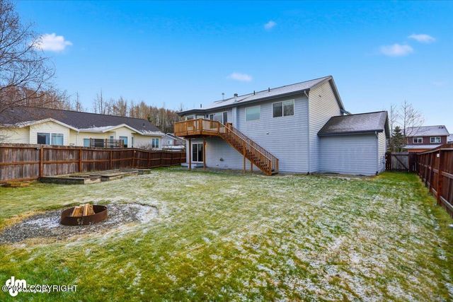 5720 Kenai Fjords Loop, Anchorage, AK 99502