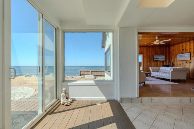 244 Shoreview Avenue, Pacifica, CA 94044