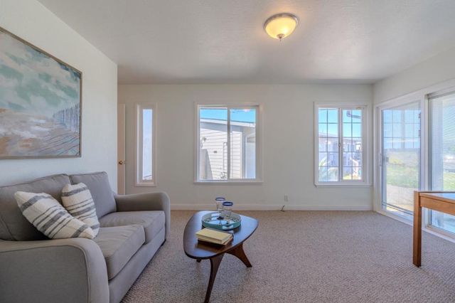 244 Shoreview Avenue, Pacifica, CA 94044