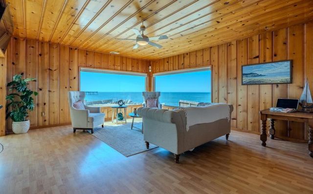 244 Shoreview Avenue, Pacifica, CA 94044