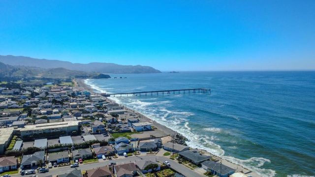 244 Shoreview Avenue, Pacifica, CA 94044