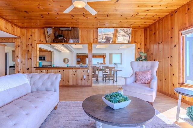 244 Shoreview Avenue, Pacifica, CA 94044