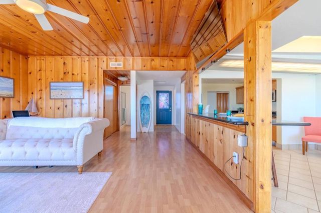 244 Shoreview Avenue, Pacifica, CA 94044