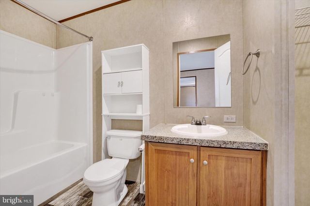 304 BROOKLYN DR, York, PA 17406