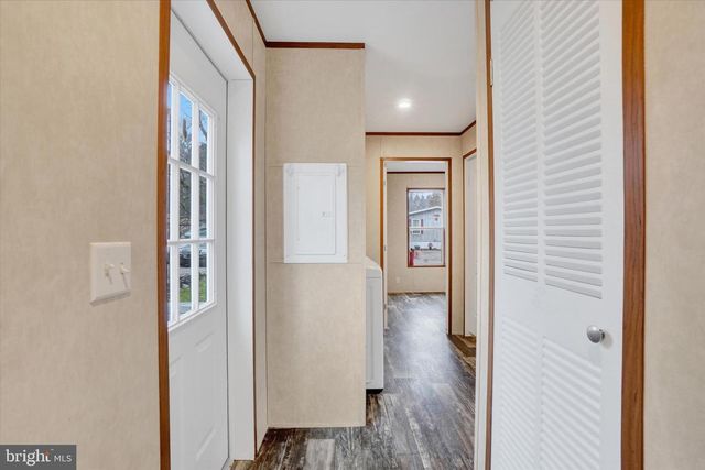 304 BROOKLYN DR, York, PA 17406