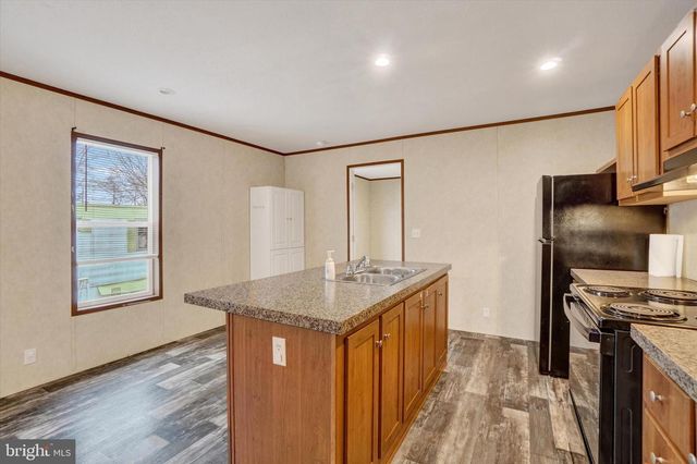 304 BROOKLYN DR, York, PA 17406