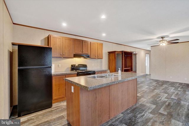 304 BROOKLYN DR, York, PA 17406